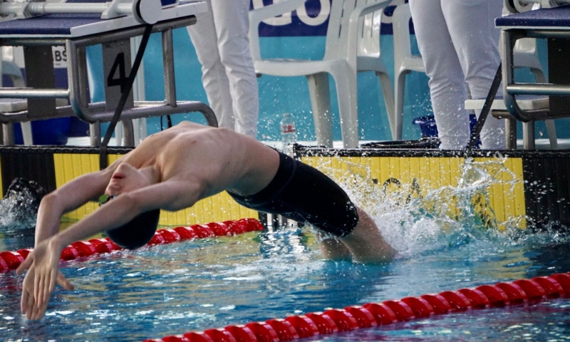 Lasse Palle Phielipeit, Melina Busse, Elva Krauß und Johanna Obst bei den Norddeutschen Mehrkampfmeisterschaften in Kiel erfolgreich
