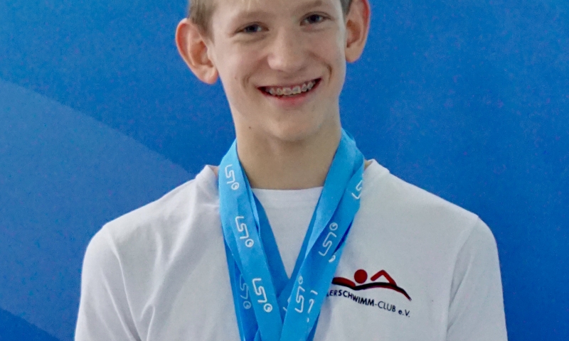 Lasse Palle Phielipeit schwimmt Landesjahrgangsrekord